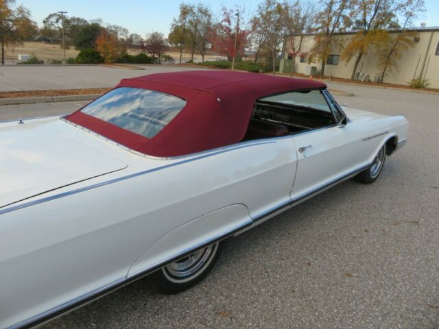 Buick Electra 1966 image number 19