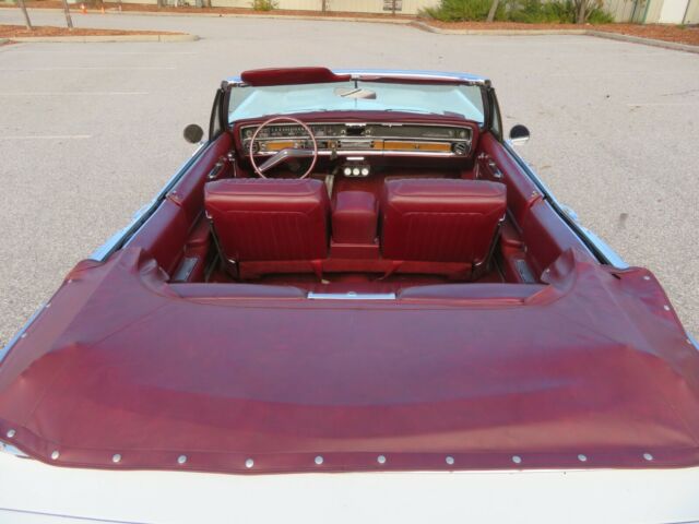 Buick Electra 1966 image number 2