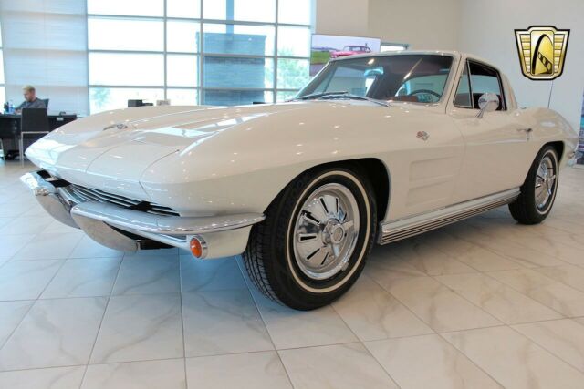 Chevrolet Corvette 1964 image number 27