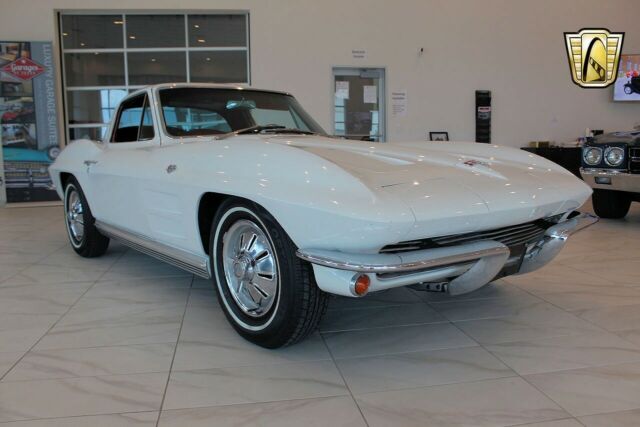 Chevrolet Corvette 1964 image number 45