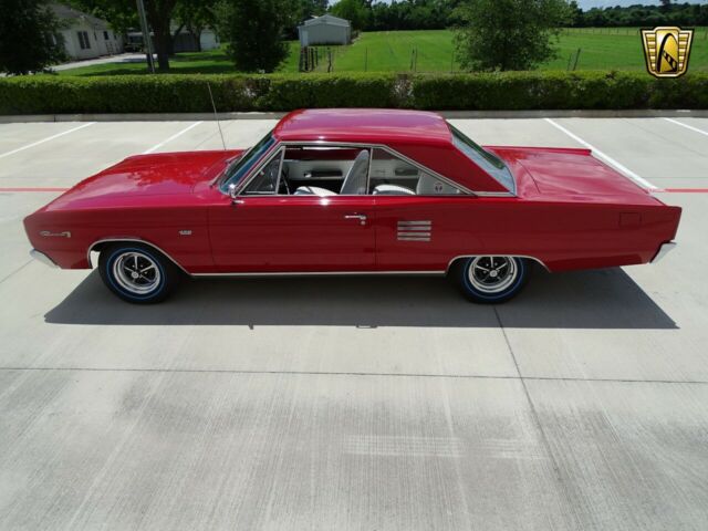 Dodge Coronet 1966 image number 29