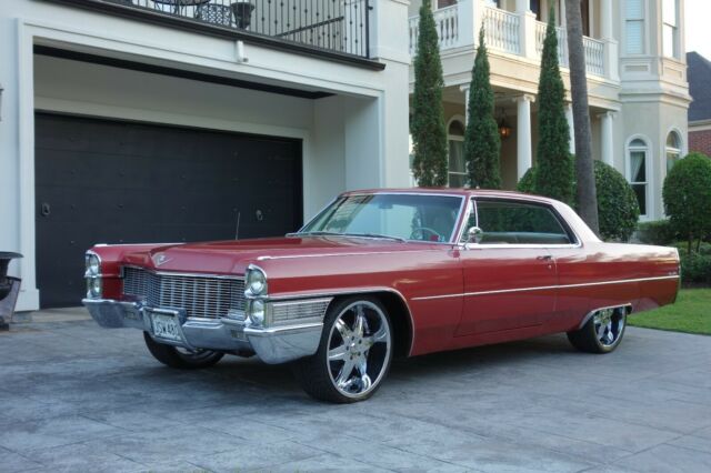 Cadillac DeVille 1965 image number 27