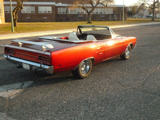 Plymouth Road Runner 1970 image number 5