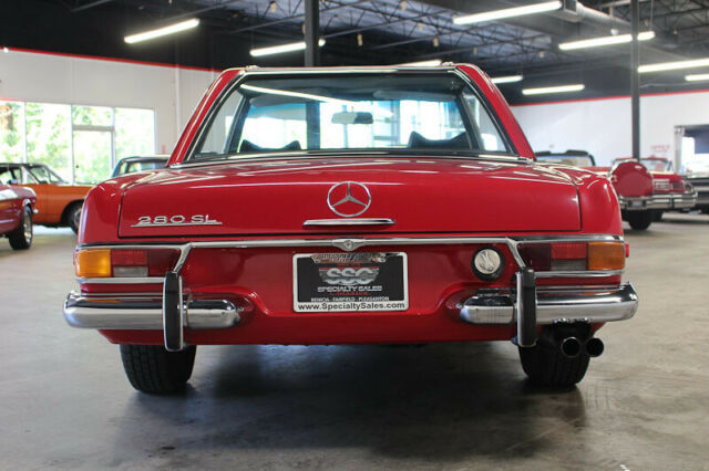 Mercedes-Benz SL-Class 1970 image number 35