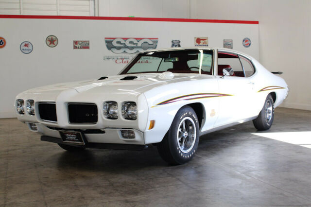 Pontiac GTO 1970 image number 12