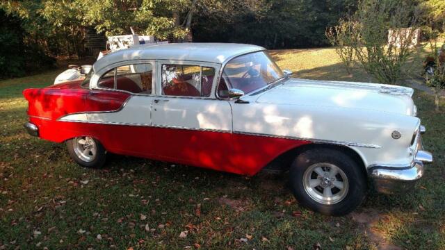 Oldsmobile Eighty-Eight 1955 image number 1