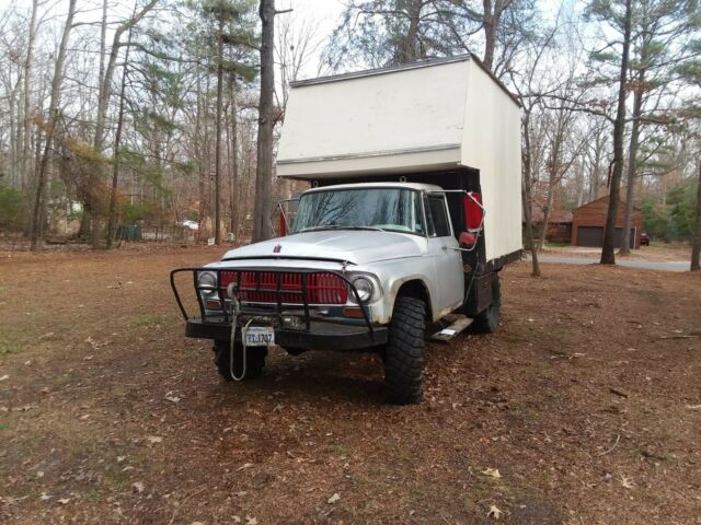 International Harvester 1300C 1966 image number 0