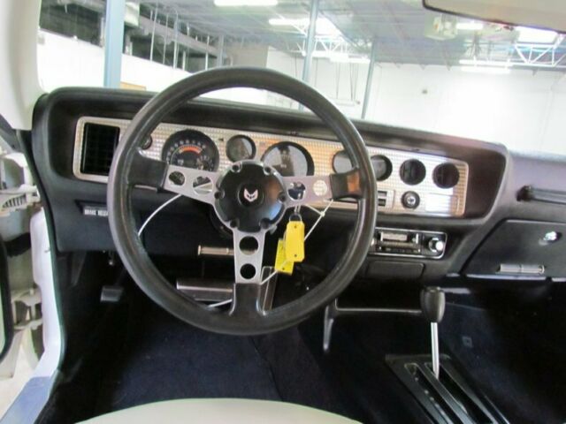 Pontiac Trans Am 1974 image number 39