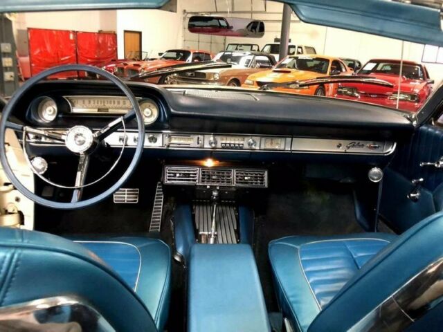 Ford Galaxie 1964 image number 4