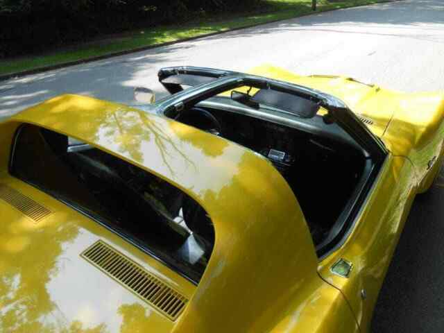 Chevrolet Corvette 1971 image number 45