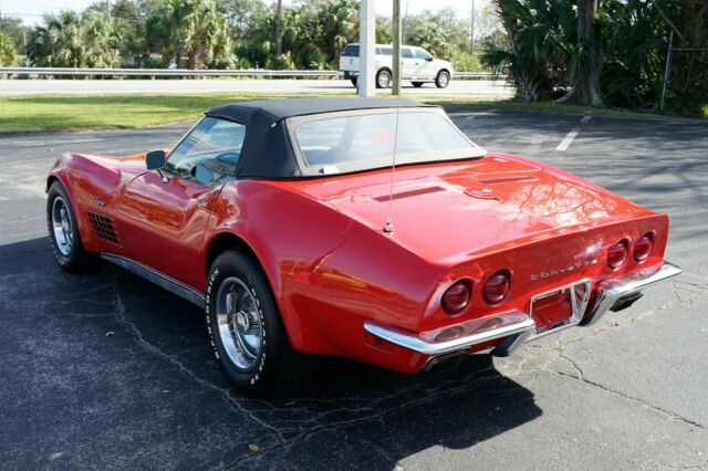 Chevrolet Corvette 1971 image number 2