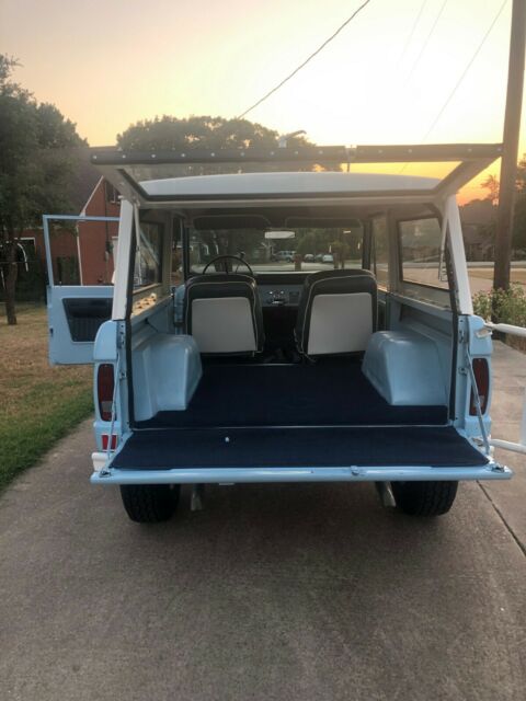 Ford Bronco 1974 image number 16