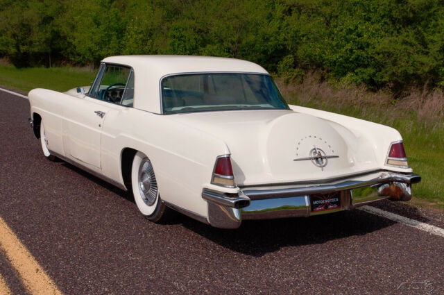 Lincoln Continental 1956 image number 29