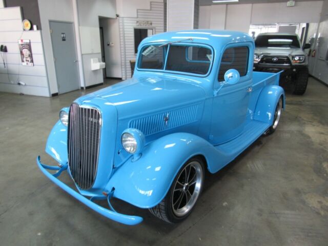 Ford Pick-up Truck 1937 image number 15