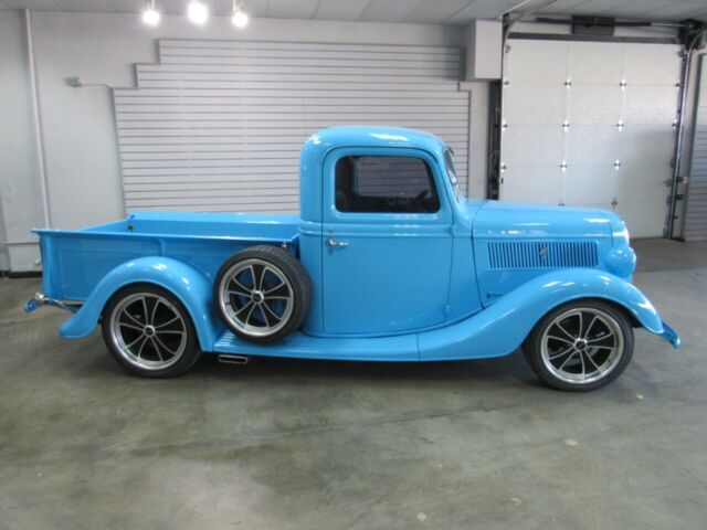 Ford Pick-up Truck 1937 image number 26