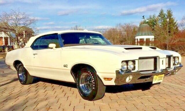 Oldsmobile 442 1972 image number 0