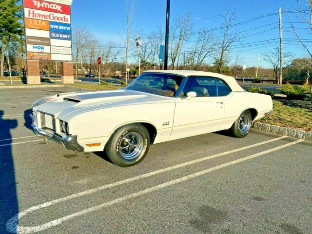 Oldsmobile 442 1972 image number 26