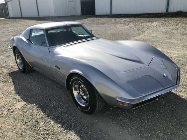 Chevrolet Corvette 1972 image number 27