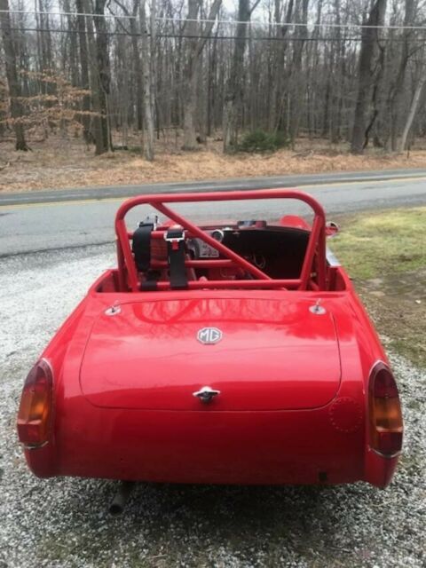 MG Midget 1967 image number 10