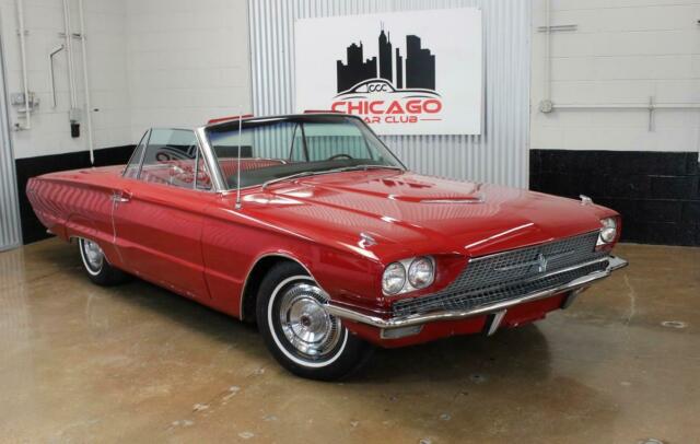 Ford Thunderbird 1966 image number 24