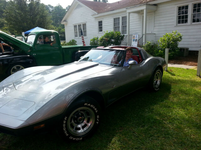 Chevrolet Corvette 1978 image number 15