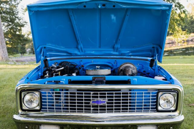 Chevrolet C-10 1972 image number 13