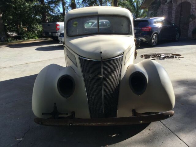 Ford Sedan Delivery 1937 image number 27