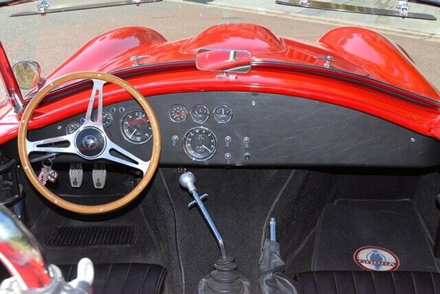 Shelby Cobra 1965 image number 3