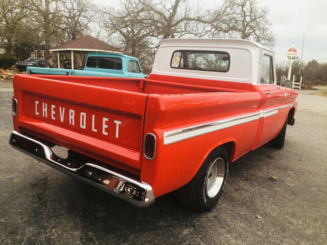 Chevrolet Custom 1965 image number 1