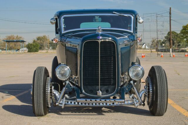 Ford Model 18 1932 image number 1