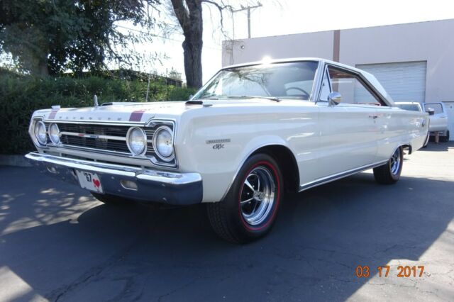 Plymouth GTX 1967 image number 11