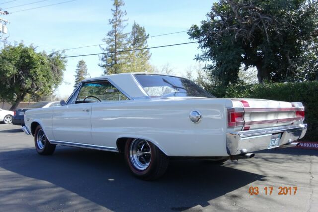 Plymouth GTX 1967 image number 24