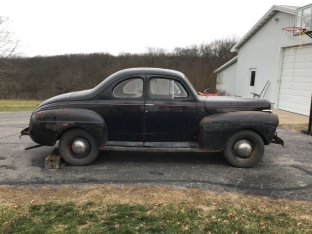 Ford Super Deluxe 1941 image number 7