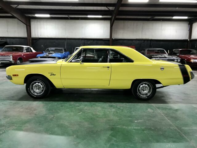 Dodge Dart 1972 image number 25