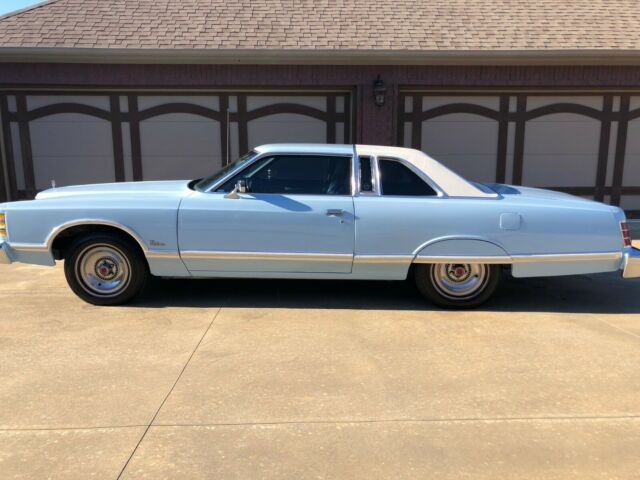 Ford LTD 1977 image number 27