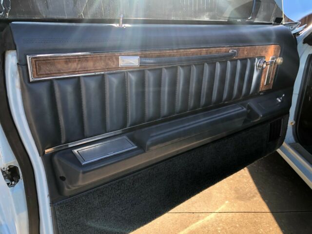 Ford LTD 1977 image number 41