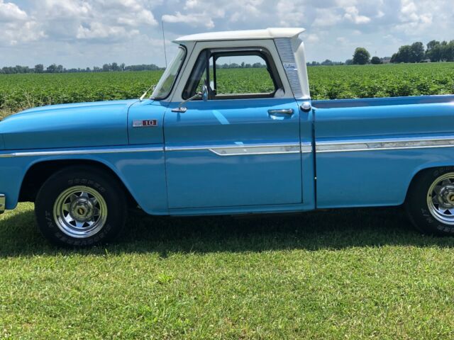 Chevrolet C-10 1965 image number 1