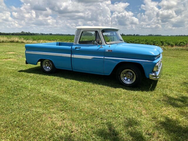 Chevrolet C-10 1965 image number 12