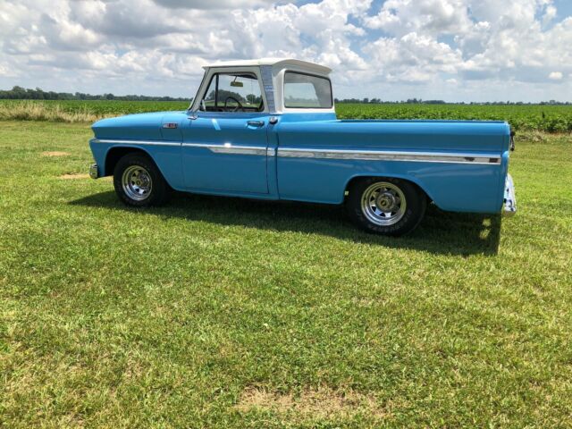 Chevrolet C-10 1965 image number 30