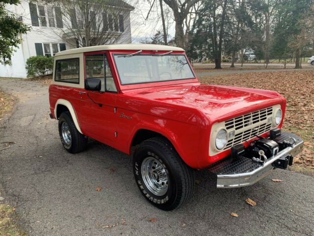 Ford Bronco 1966 image number 19