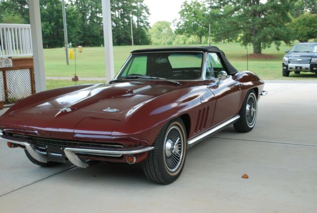 Chevrolet Corvette 1966 image number 0