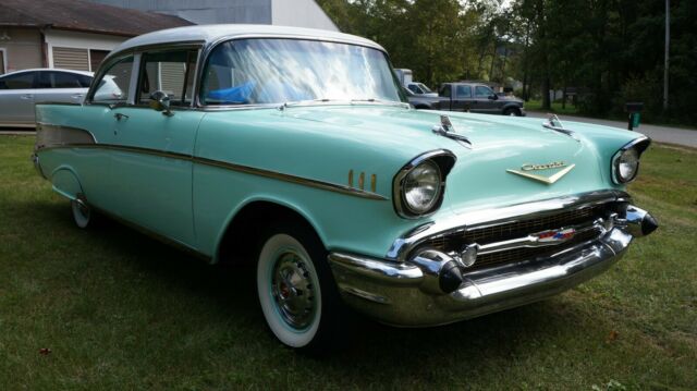 Chevrolet Bel Air/150/210 1957 image number 25