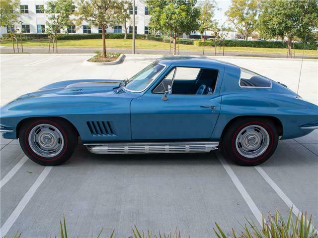 Chevrolet Corvette 1967 image number 30