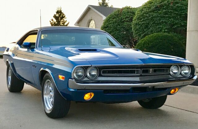 Dodge Challenger 1971 image number 16