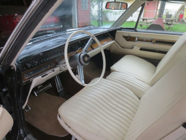 Chrysler Imperial 1968 image number 27