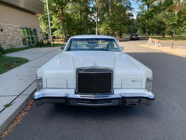 Lincoln Continental 1979 image number 27