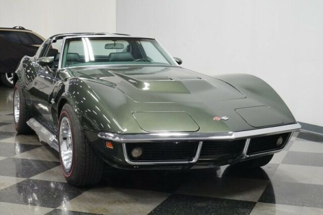 Chevrolet Corvette 1969 image number 18