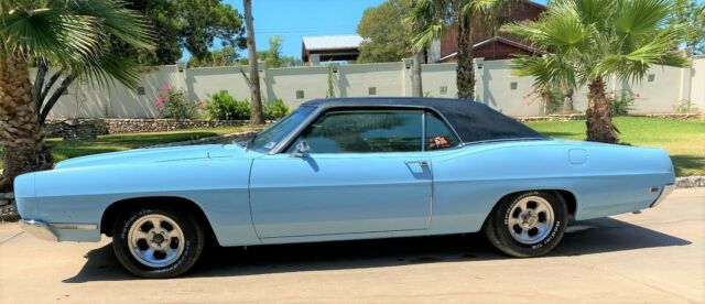 Ford Galaxie 1969 image number 26