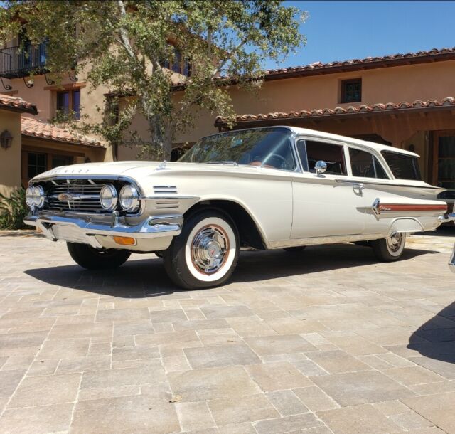 Chevrolet Nomad 1960 image number 12