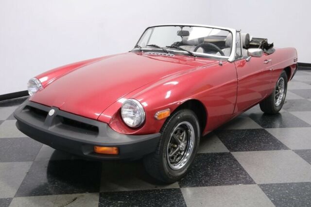 MG MGB 1975 image number 5